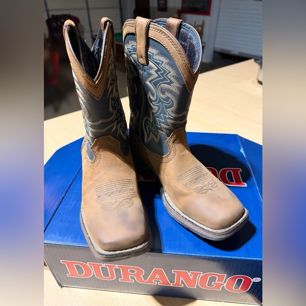 Durango big kids boys Tan and Black Cowboy Boots